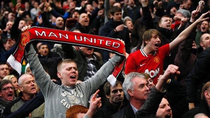 Manchester United a urcat pe podium în Premier League