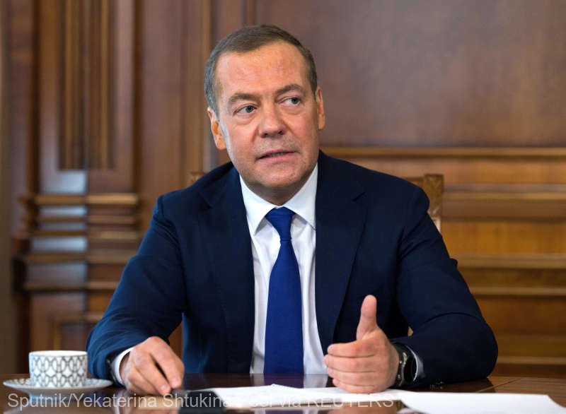Medvedev insista asupra disparitiei Ucrainei in forma sa actuala si asupra impartirii acestei tari