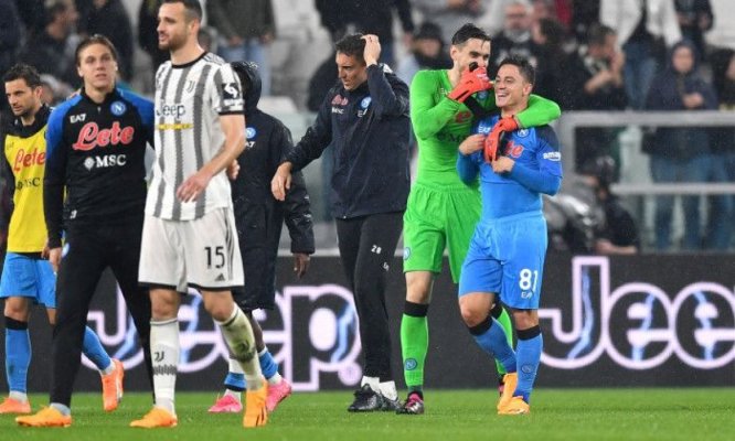 Fotbal: Napoli a învins-o pe Juventus şi se află la un singur pas de titlu în Serie A