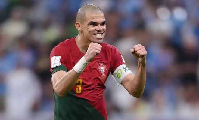 Pepe și-a prelungit contractul cu FC Porto: fundașul în vârstă de 40 de ani a semnat pe încă un sezon