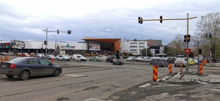  Atenție, șoferi! În intersecția de la City Mall va fi întreruptă semaforizarea pentru câteva zile  