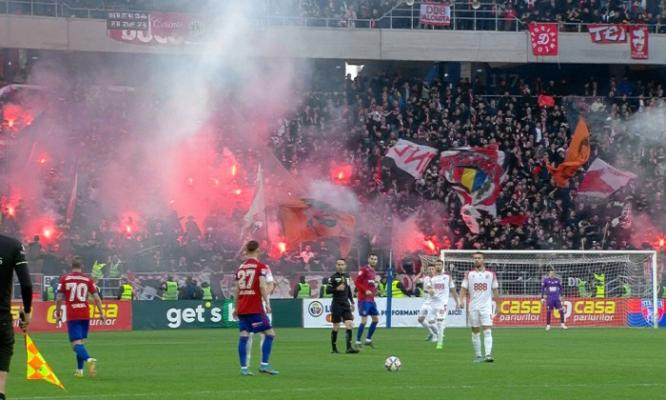 Fotbal: CSA Steaua a câştigat derby-ul cu Dinamo şi e din nou lider în Liga a II-a