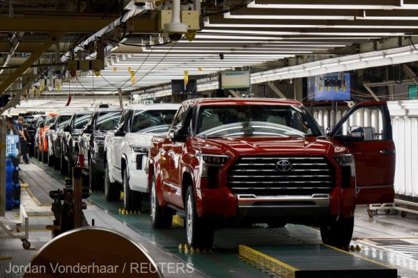 Toyota anunţă o creştere record a producţiei şi a vânzărilor de vehicule
