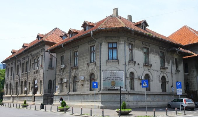 De ce a fost reziliat contractul pentru creșterea eficienței energetice la liceul Mircea?