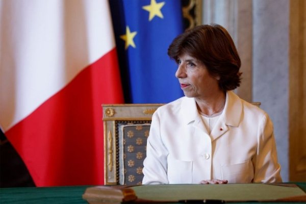 Şefa diplomaţiei franceze se declară în favoarea unui proces împotriva preşedintelui sirian Assad
