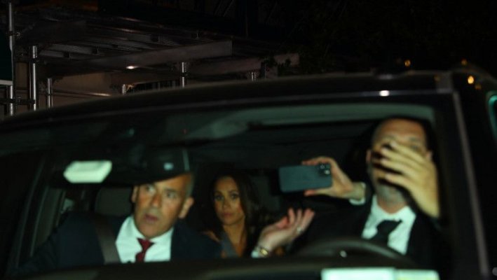 Urmăriți de paparazzi, Prințul Harry și Meghan, implicați într-o cursă 'aproape catastrofală'