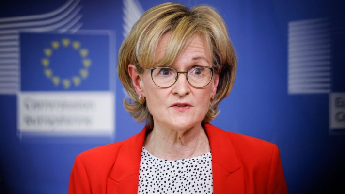 UE şi-a prezentat planurile destinate reducerii preţurilor pentru produsele financiare