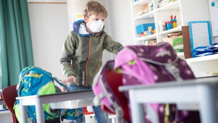 Crește numărul copiilor infectați cu streptococul care poate declanșa scarlatină