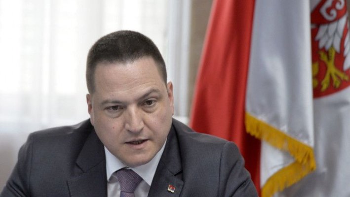 Ministrul sârb al Educaţiei a demisionat după masacrul de la şcoala din Belgrad