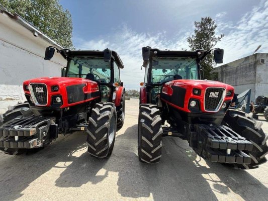 Primăria orașului Cernavodă a achiziționat două utilaje care vor fi utilizate în activitățile gospodărești 