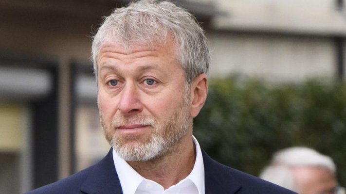 Magnatul Roman Abramovici și-ar fi închiriat fictiv iahturile, pentru a evita taxe de milioane de euro