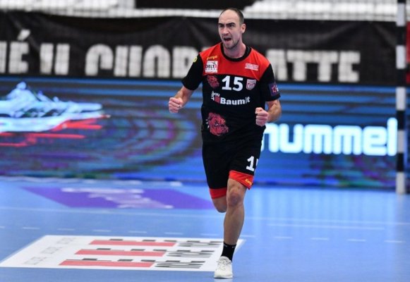 Valentin Ghionea a semnat un contract cu echipa de handbal a CSA Steaua