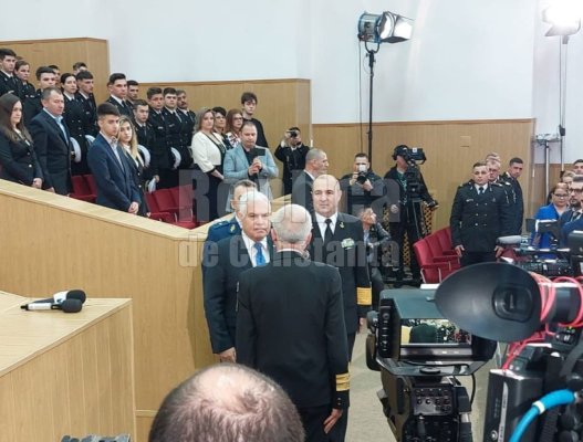 Ministrul Apărării, Angel Tîlvăr, prezent la festivitatea de premiere a câştigătorilor concursului 