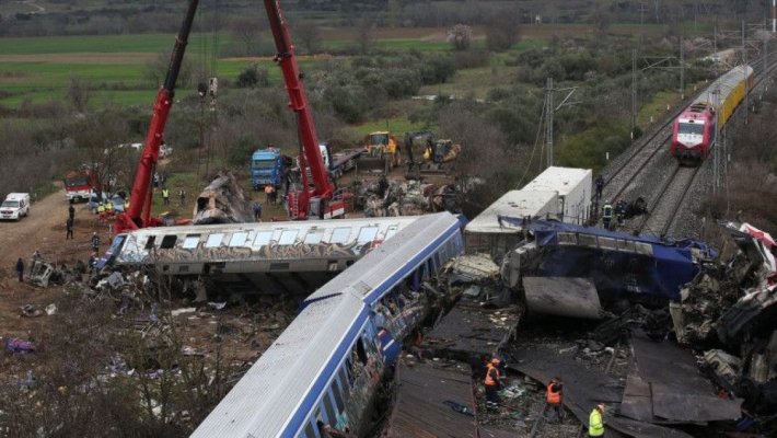 Fostul şef al Căilor Ferate din Grecia a fost inculpat pentru accidentul soldat cu 57 de morţi