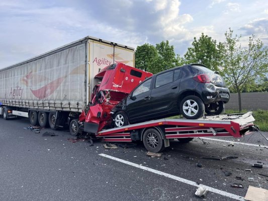 Tânăr șofer român, mort în cabina zdrobită după un accident cumplit, în Ungaria