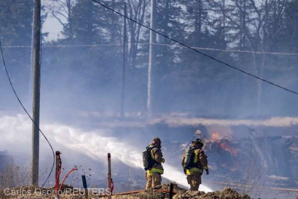 Noi evacuări în vestul Canadei, din cauza înaintării incendiilor de pădure