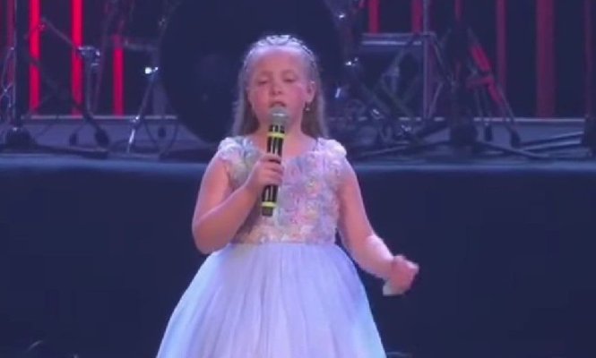 Anelisse Mănescu a câștigat Sanremo Junior, la doar 8 ani. Video