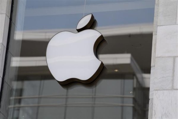 Bani blocaţi la Apple: Contul de economii oferit de companie vine la pachet cu probleme nebănuite