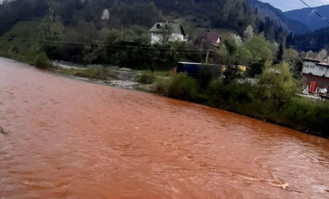 Comitet pentru situații de urgență, convocat la Mediu: Risc de dezastru ecologic după prăbușirea unei mine