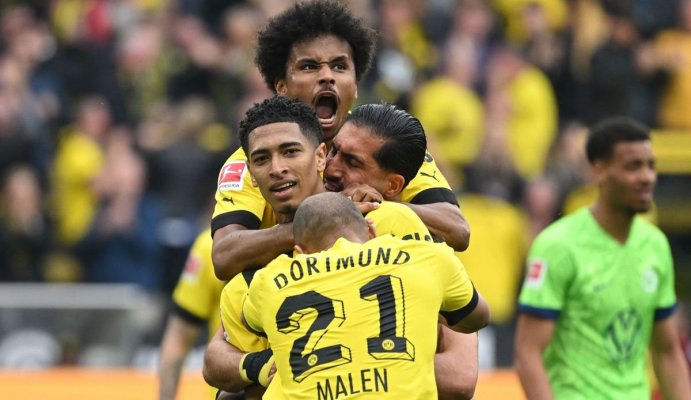 Fotbal: Borussia Dortmund a surclasat-o pe VfL Wolfsburg cu scorul de 6-0, în Bundesliga