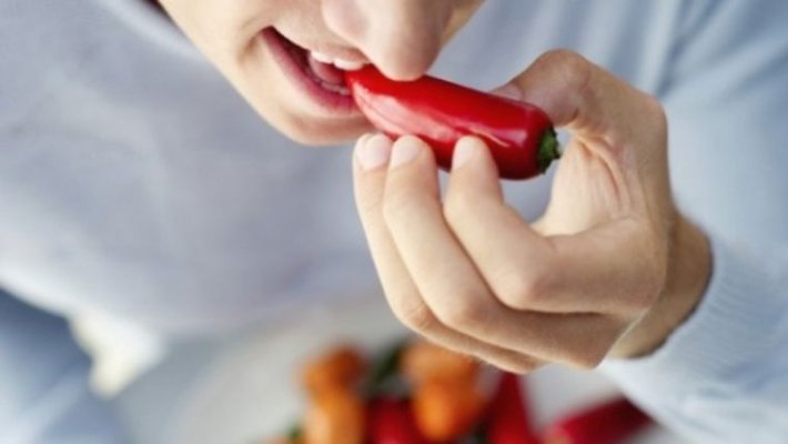 Ce se întâmplă în corpul tău atunci când mănânci preparate condimentate
