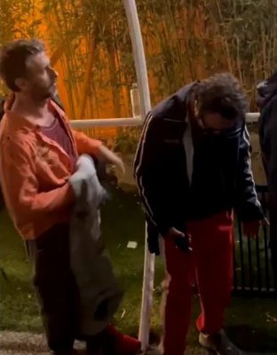 Doi actori celebri n-au fost lăsați să intre într-un club de fițe de pe litoral! 