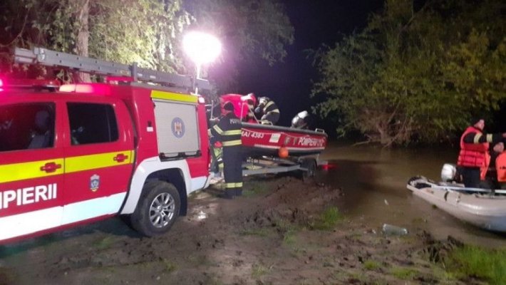Cea de-a doua tânăra care a căzut vineri în lacul Snagov a fost găsită fără viață de scafandri