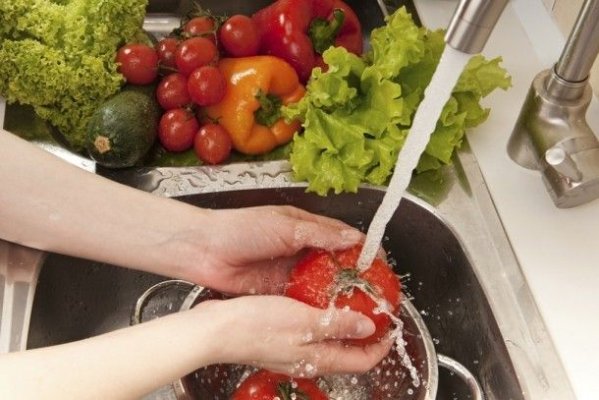 Se cere anchetă urgentă la nivel național: Legumele și fructele sunt pline de toxine