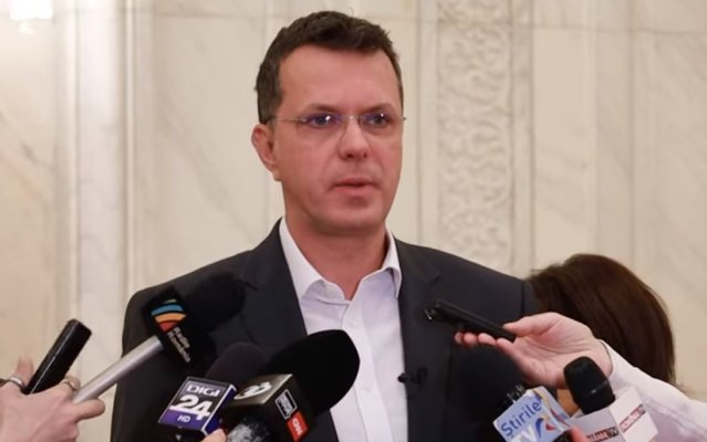 Moşteanu (USR): Peste 400 de amendamente la bugetul pe 2024; ar repara jaful PNL şi PSD