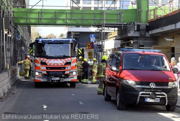 Finlanda: 27 de răniţi, în majoritate copii, la prăbuşirea unei pasarele