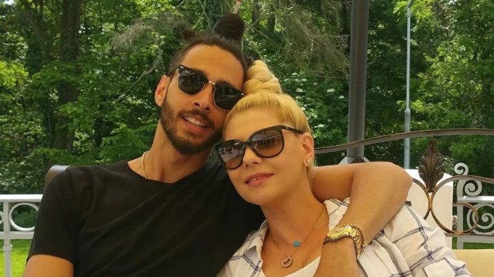 Adina Postelnicu, despre relația cu tatăl fetiței sale: „Are voie patru neveste că e musulman”