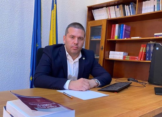 Un procuror și un fost șef de la Rutieră, reținuți pentru 24 de ore!