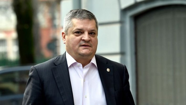 Radu Cristescu: „Ar fi interesant de aflat lista băieților deștepți care au supt din felia Eurovision“