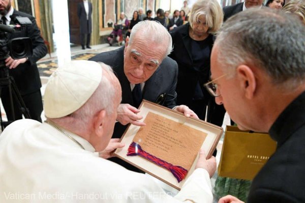 Martin Scorsese s-a întâlnit cu papa Francisc şi a anunţat că va realiza un film despre Iisus