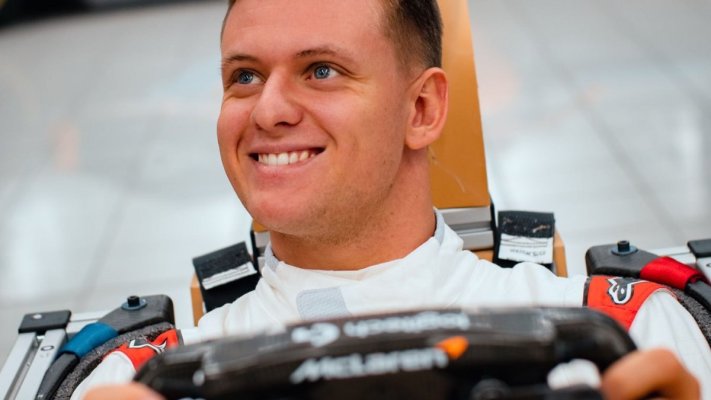 Auto - F1: Mick Schumacher va pilota în premieră un monopost Mercedes