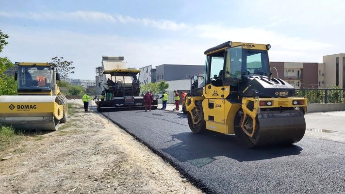 Lucrările de reamenajare a carosabilului de pe strada Ametistului, finalizate