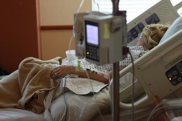 Pauliuc, atac dur la Rafila: Condamnă la moarte bolnavii de cancer