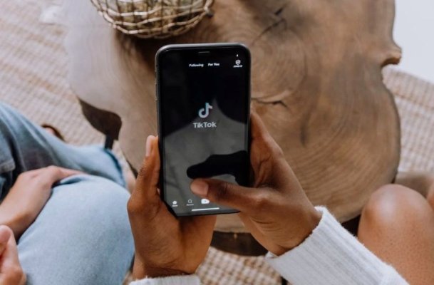 TikTok se închide complet în SUA. Aplicația, eliminată și din Apple și Google Play