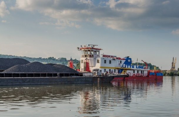 Transportatorul fluvial TTS cheamă acţionarii pentru accesarea unui credit