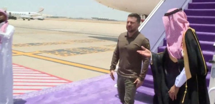 Zelenski efectuează o vizită-surpriză la Jeddah pentru summitul Ligii Arabe