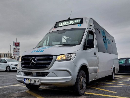 Autobuzele liniei 102, 5-40 și 14 circulă pe traseu deviat