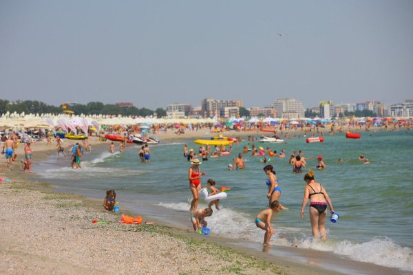Calitatea apei de îmbăiere este excelentă în Mamaia și pe întreg pe litoralul românesc