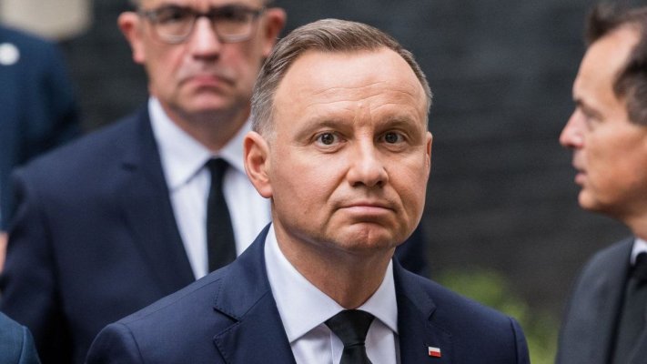 Andrzej Duda „nu vede nicio problemă” în a trimite arme Ucrainei  