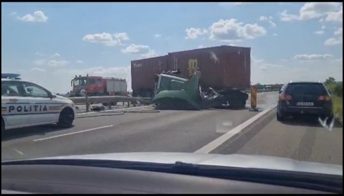 Accident rutier grav pe A2, sensul de mers către litoral. Video