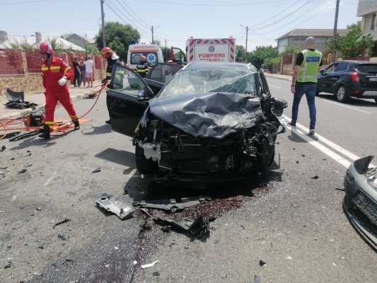 Accident cu cinci victime, la ieșire din Tuzla