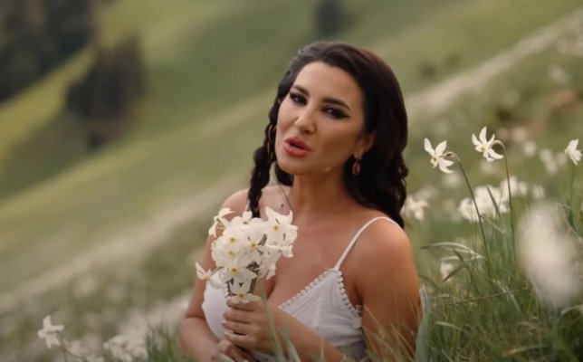 Cântăreaţă de muzică populară, sancționată pentru că a filmat un videoclip într-o arie protejată din Munții Rodnei