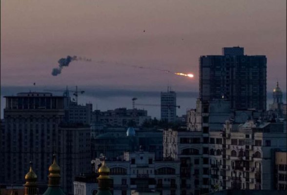 Atac aerian al Rusiei respins la periferia Kievului, declară autorităţile ucrainene