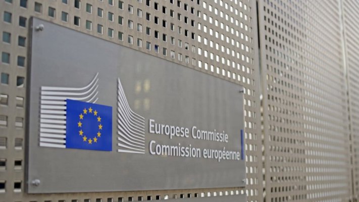 Ucraina îndeplineşte două din cele şapte condiţii stabilite pentru începerea negocierilor de aderare la UE