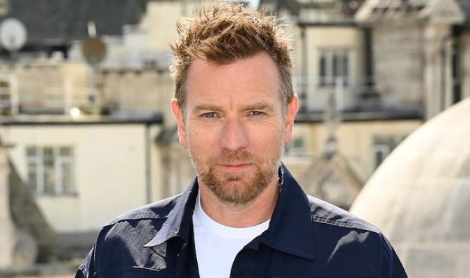 Ewan McGregor şi Alicia Vikander, premiaţi la Festivalul Internaţional de Film de la Karlovy Vary