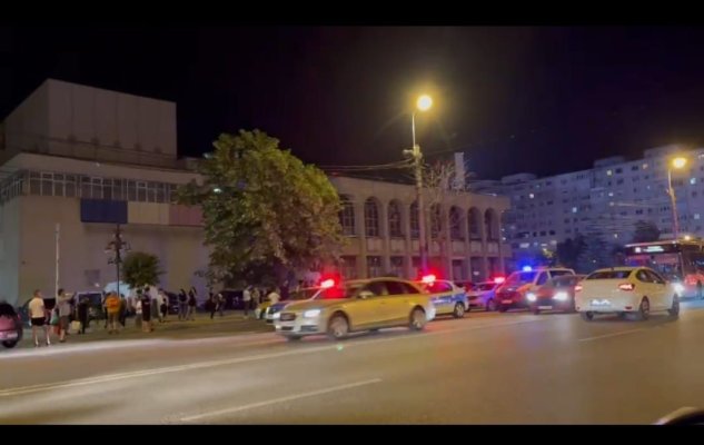 Scandal sângeros la Casa de Cultură! Au intervenit mascații! Video